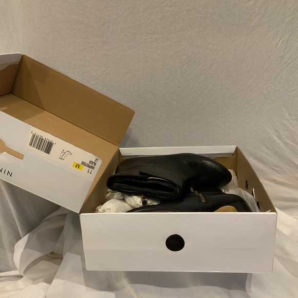 Lightly worn Nine West black heeled booties - Picture 8 of 8